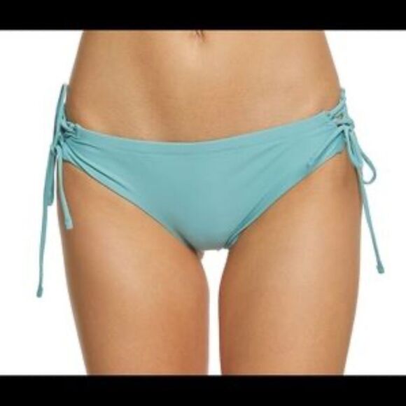 Heat Swimwear Sweet Escape Tropical Cross Back Triangle Bikini Top Size Small - Picture 12 of 13